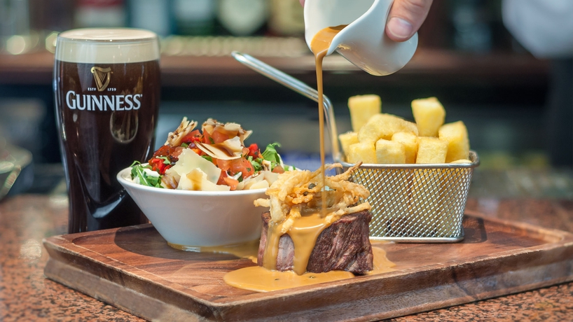 Imagen del bar/restaurante del Hotel Ballsbridge. Foto 8