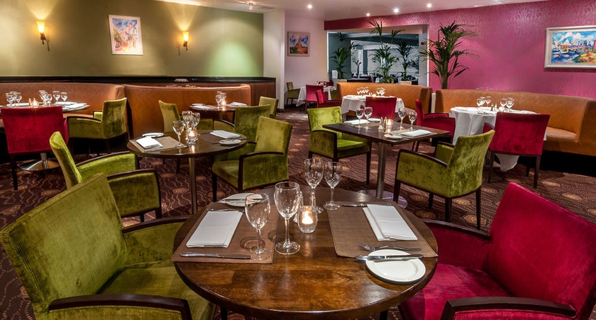 Imagen del bar/restaurante del Hotel Ballsbridge. Foto 10