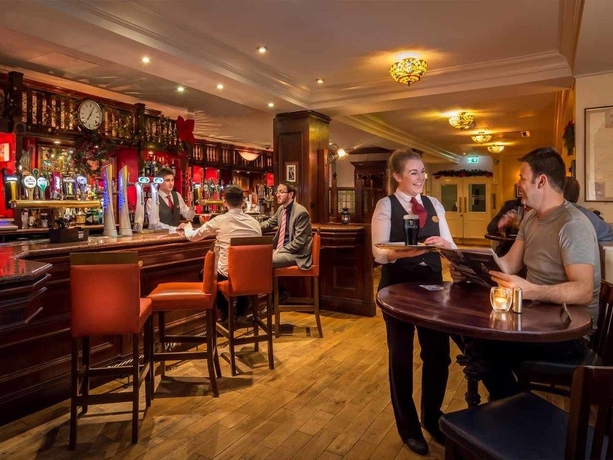 Imagen de los interiores del Hotel Ballsbridge. Foto 16