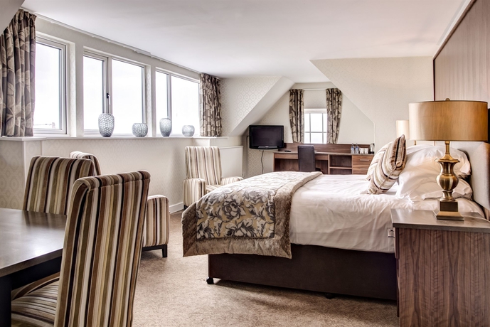 Imagen de la habitación del Hotel Ballygally Castle. Foto 6