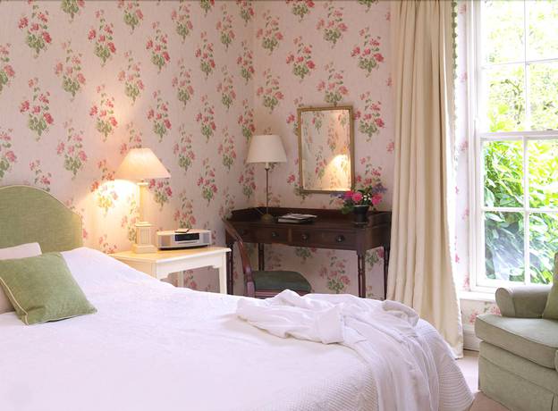 Imagen de la habitación del Hotel Ballymaloe House. Foto 8