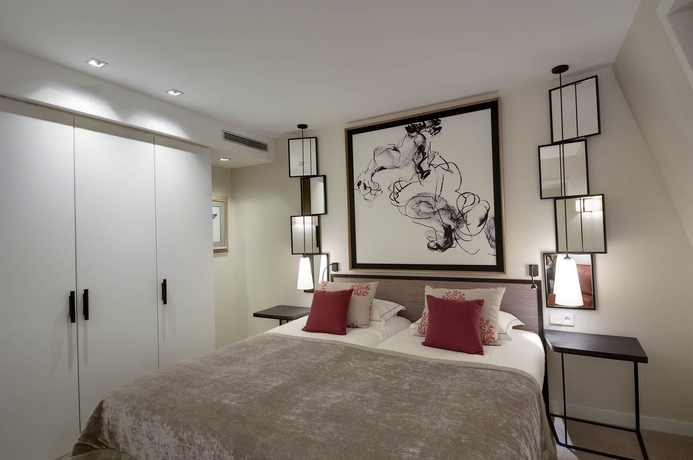 Imagen de la habitación del Hotel Balmoral, París. Foto 9