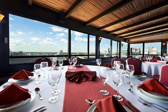 Imagen general del Hotel Balmoral Plaza, Montevideo. Foto 3