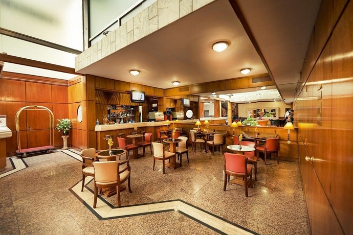 Imagen general del Hotel Balmoral Plaza, Montevideo. Foto 10