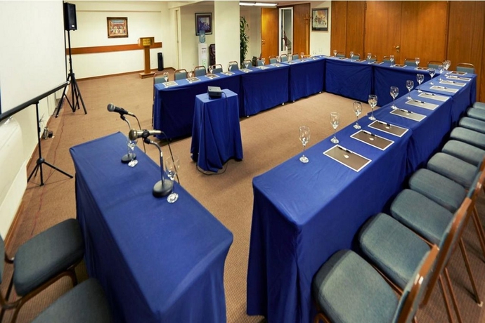 Imagen general del Hotel Balmoral Plaza, Montevideo. Foto 16