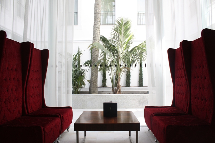 Imagen del bar/restaurante del Hotel Balneari Termes Orion. Foto 2