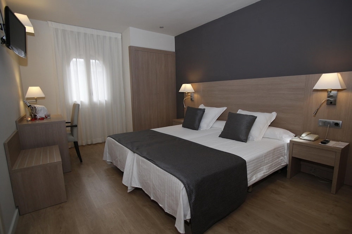 Imagen de la habitación del Hotel Balneari Termes Victòria. Foto 9