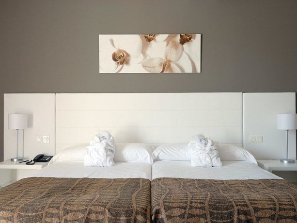 Imagen de la habitación del Hotel Balneario Alhama De Aragon. Foto 4