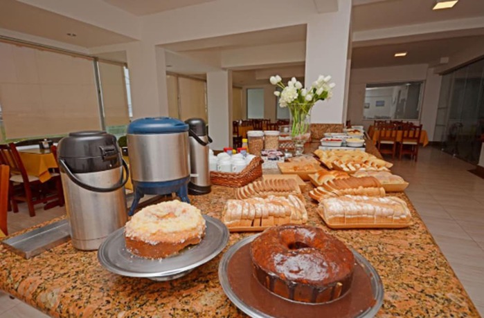 Imagen del bar/restaurante del Hotel Balneario Cabo Frio. Foto 4