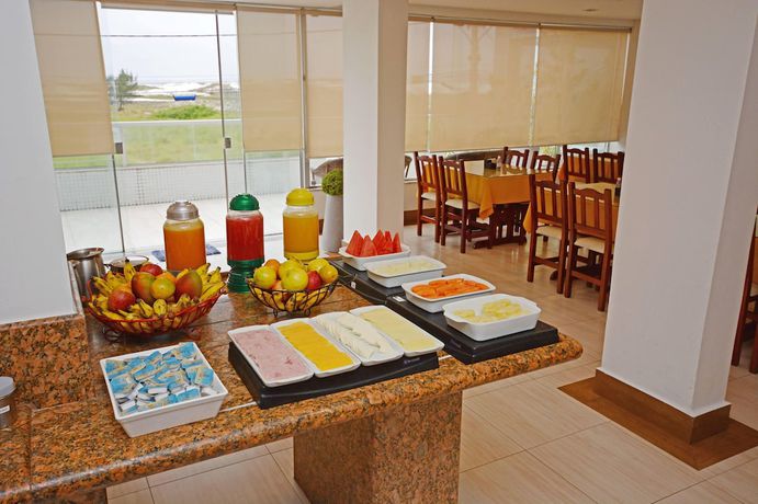 Imagen del bar/restaurante del Hotel Balneario Cabo Frio. Foto 5