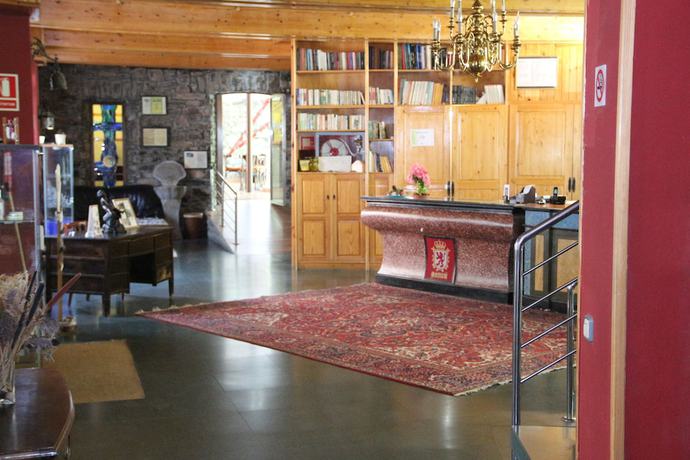 Imagen de los interiores del Hotel Balneario Caldas de Luna. Foto 12