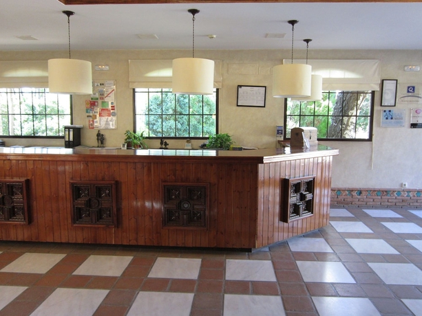 Imagen de los interiores del Hotel Balneario Cervantes. Foto 16