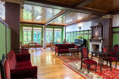 Imagen del bar/restaurante del Hotel Balneario Dávila. Foto 2