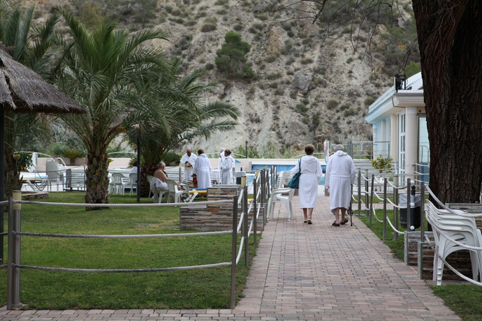 Imagen de los exteriores del Hotel Balneario De Archena - León. Foto 8