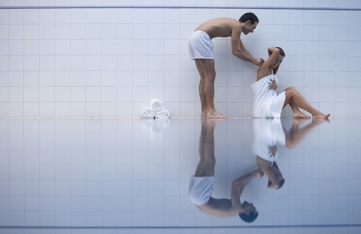 Imagen de la piscina del Hotel Balneario De Cestona. Foto 14