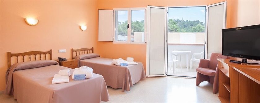 Imagen de la habitación del Hotel Balneario De Cofrentes. Foto 5