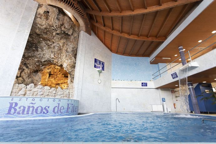 Imagen de la piscina del Hotel Balneario De Fitero - Hotel Bécquer. Foto 15