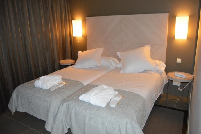 Imagen de la habitación del Hotel Balneario De Gravalos. Foto 3