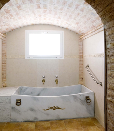 Imagen de la habitación del Hotel Balneario De La Virgen. Foto 6