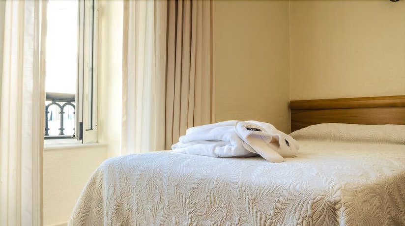 Imagen de la habitación del Hotel Balneario De Lugo. Foto 8