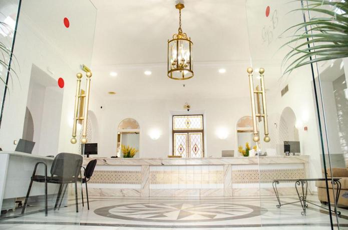 Imagen de los interiores del Hotel Balneario De Marmolejo. Foto 7