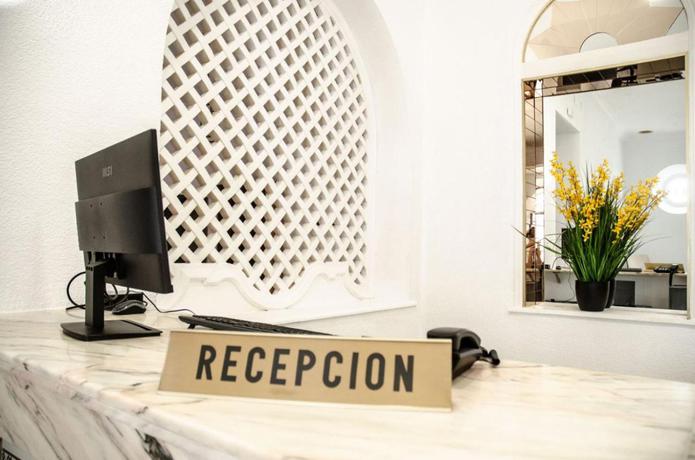 Imagen de los interiores del Hotel Balneario De Marmolejo. Foto 10