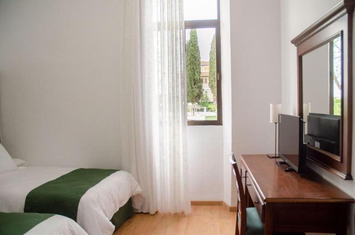 Imagen de la habitación del Hotel Balneario De Marmolejo. Foto 4