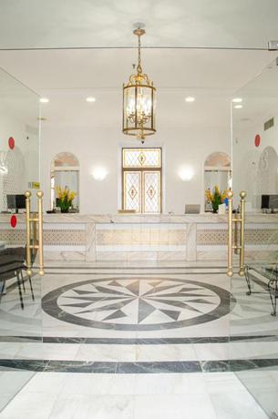 Imagen de los interiores del Hotel Balneario De Marmolejo. Foto 12