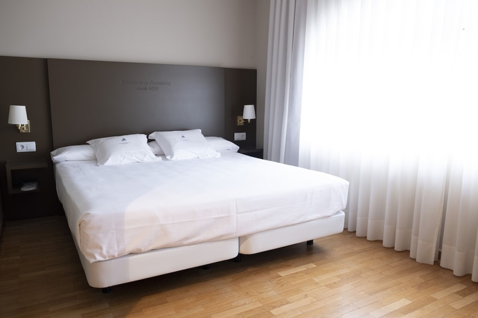 Imagen de la habitación del Hotel Balneario De Mondariz. Foto 5