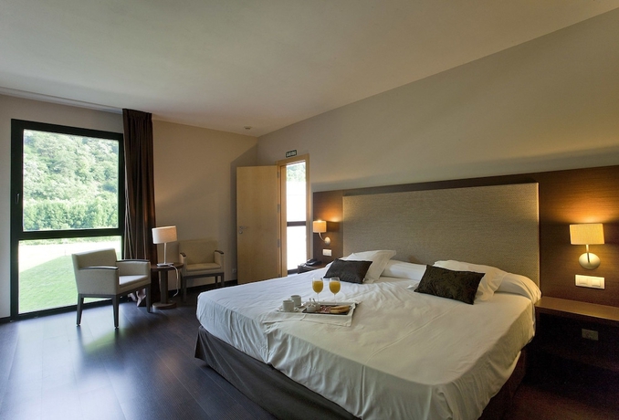 Imagen de la habitación del Hotel Balneario Elgorriaga. Foto 8