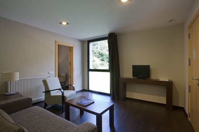 Imagen de la habitación del Hotel Balneario Elgorriaga. Foto 10