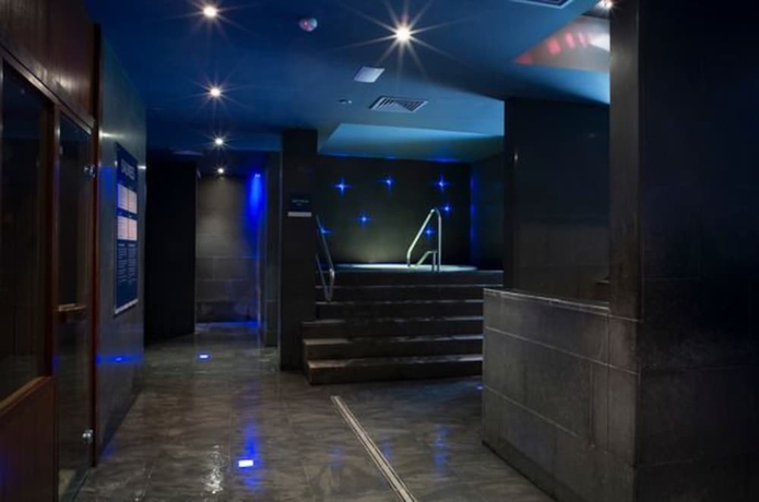 Imagen de la piscina del Hotel Balneario Font Vella - Adults Only. Foto 18