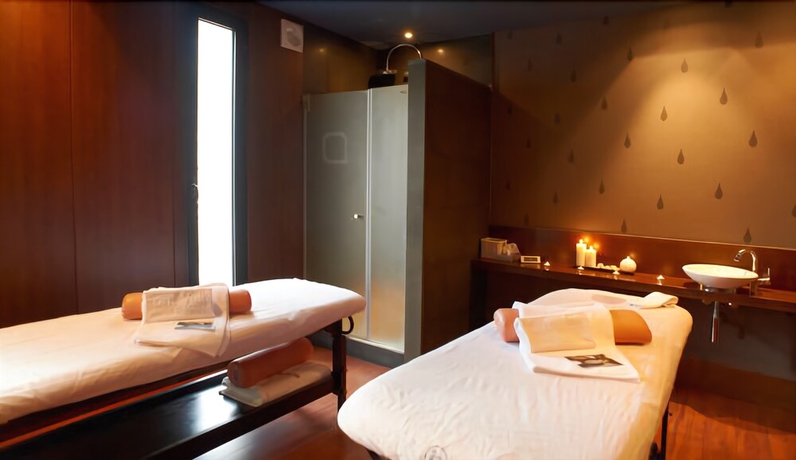 Imagen de los interiores del Hotel Balneario Font Vella - Adults Only. Foto 9