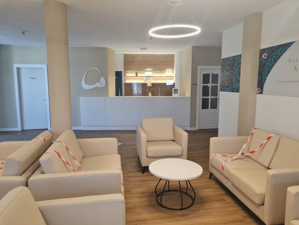 Imagen de los interiores del Hotel Balneario Fuentes del Trampal. Foto 15