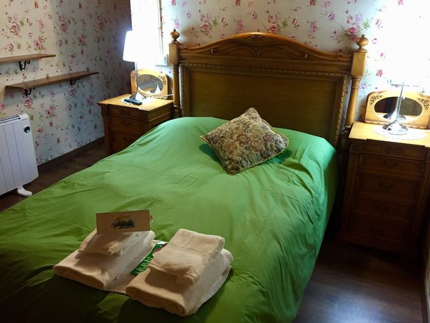 Imagen de la habitación del Hotel Balneario La Encarnaci&oacute;n, Los Alc&aacute;zares. Foto 13