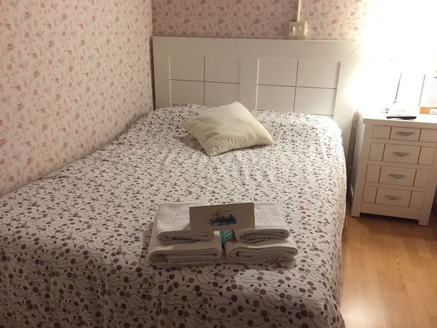 Imagen de la habitación del Hotel Balneario La Encarnaci&oacute;n, Los Alc&aacute;zares. Foto 17