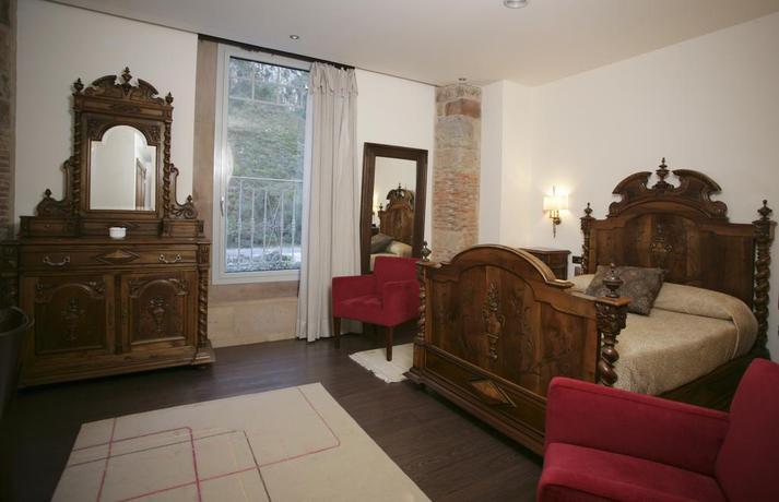 Imagen de la habitación del Hotel Balneario La Hermida. Foto 3