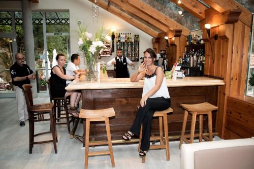 Imagen del bar/restaurante del Hotel Balneario La Hermida. Foto 2