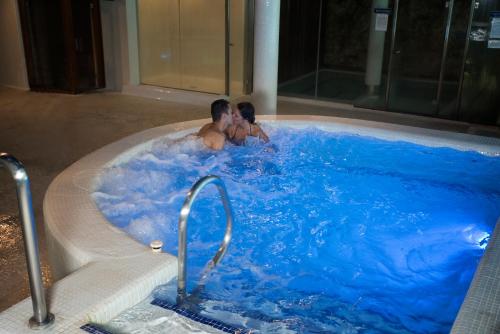 Imagen de los interiores del Hotel Balneario La Hermida. Foto 11