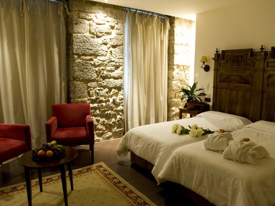 Imagen de la habitación del Hotel Balneario La Hermida. Foto 7