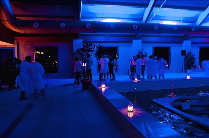 Imagen de la piscina del Hotel Balneario Palacio De Las Salinas. Foto 19