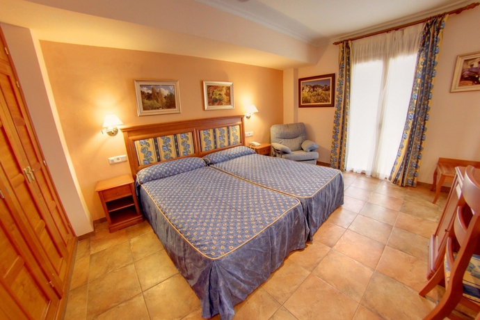 Imagen de la habitación del Hotel Balneario Parque de Cazorla. Foto 5