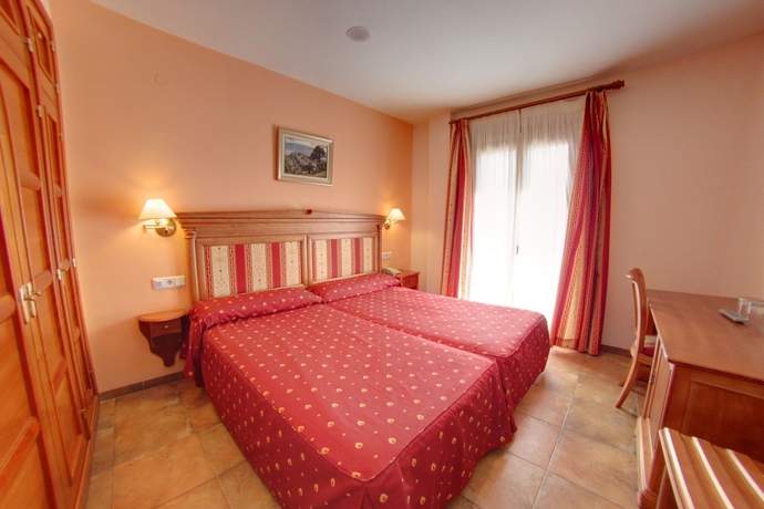 Imagen de la habitación del Hotel Balneario Parque de Cazorla. Foto 7