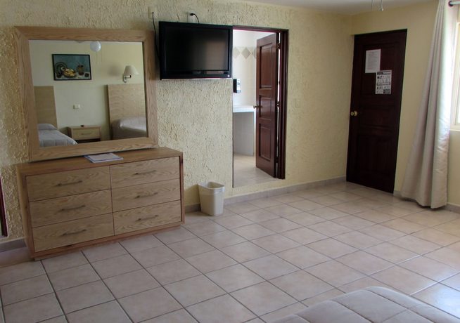 Imagen de la habitación del Hotel Balneario San Juan Cosal&aacute;. Foto 4