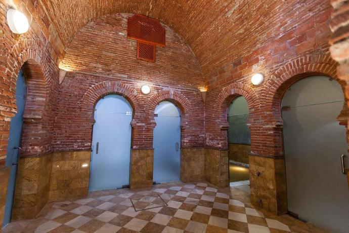 Imagen de los interiores del Hotel Balneario de Graena. Foto 21