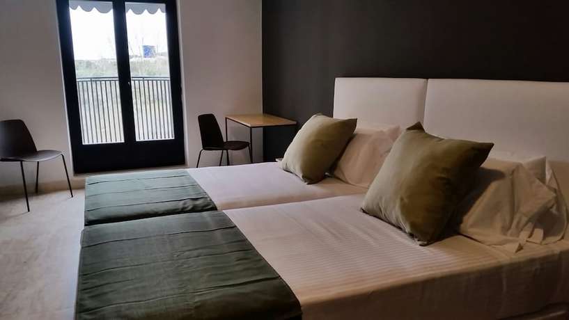 Imagen de la habitación del Hotel Balneario de Ledesma, Vega de Tirados. Foto 4