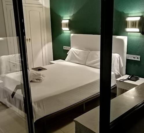 Imagen de la habitación del Hotel Balneario de Ledesma, Vega de Tirados. Foto 16