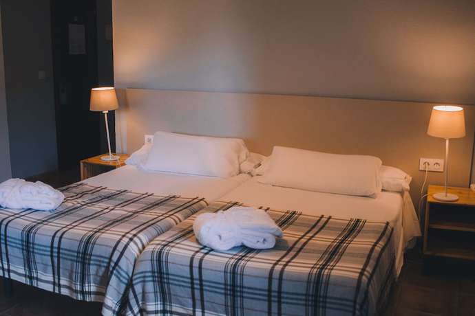 Imagen de la habitación del Hotel Balneario de Manzanera El Paraíso. Foto 9