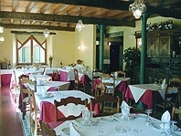 Imagen del bar/restaurante del Hotel Balneario de Valdelateja. Foto 4