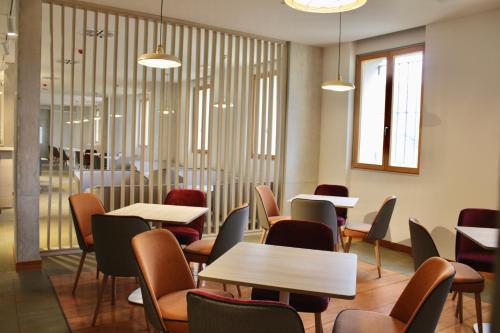 Imagen del bar/restaurante del Hotel Balneario de la Albotea. Foto 2